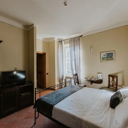 Il Castello Di Hotel 3*