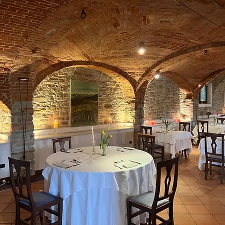 Hotell Il Castello Di Bubbio