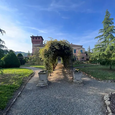 Hotel Il Castello Di 3*
