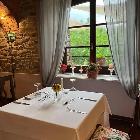 Szálloda Il Castello Di 3*