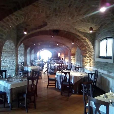 Il Castello Di Hotel 3*