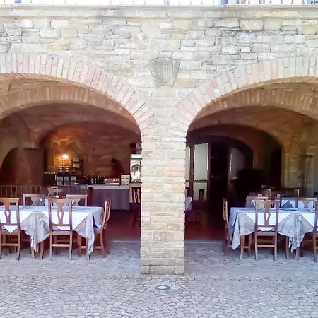 Hotel Il Castello Di 3*